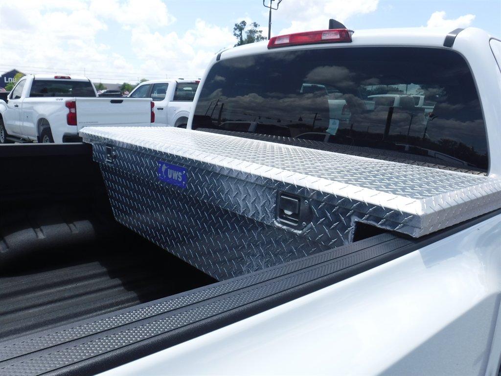 2024 Nissan Frontier - $26,995