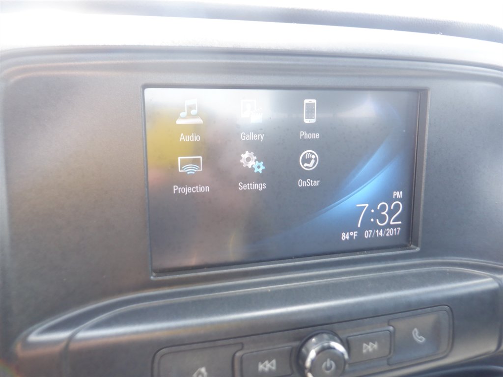 2018 Chevrolet Silverado - $32,995