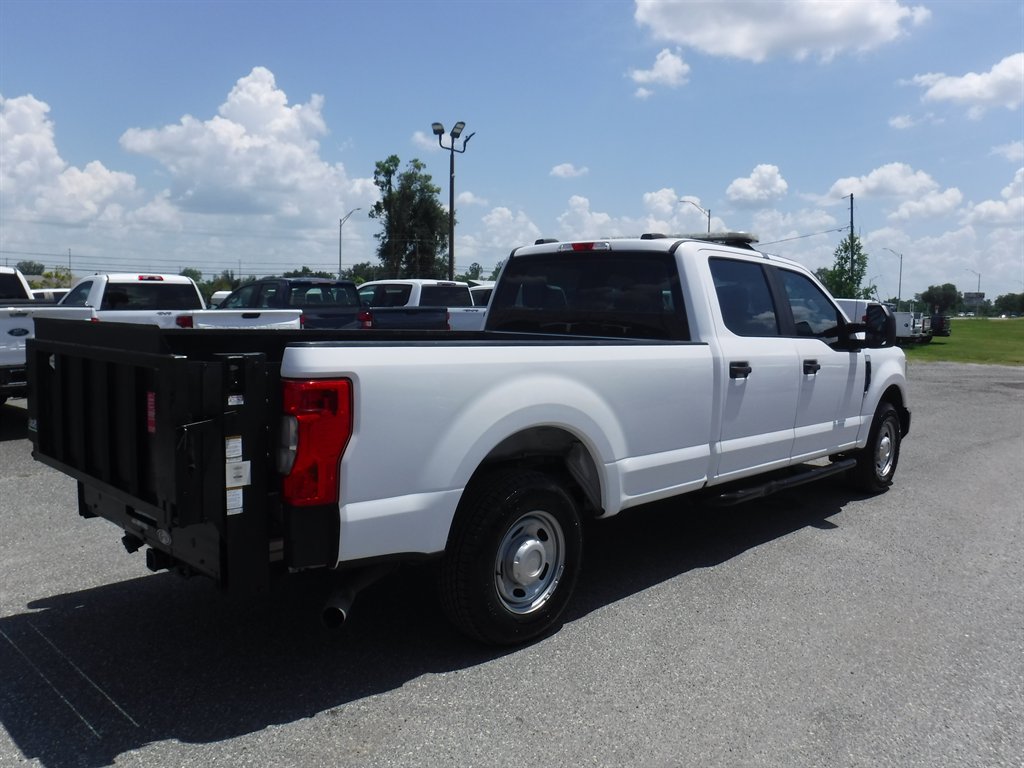 2021 Ford F-250 - $31,995