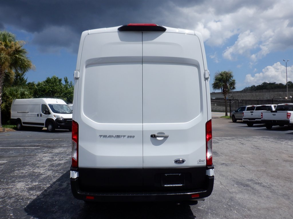 2023 Ford Transit - $36,995