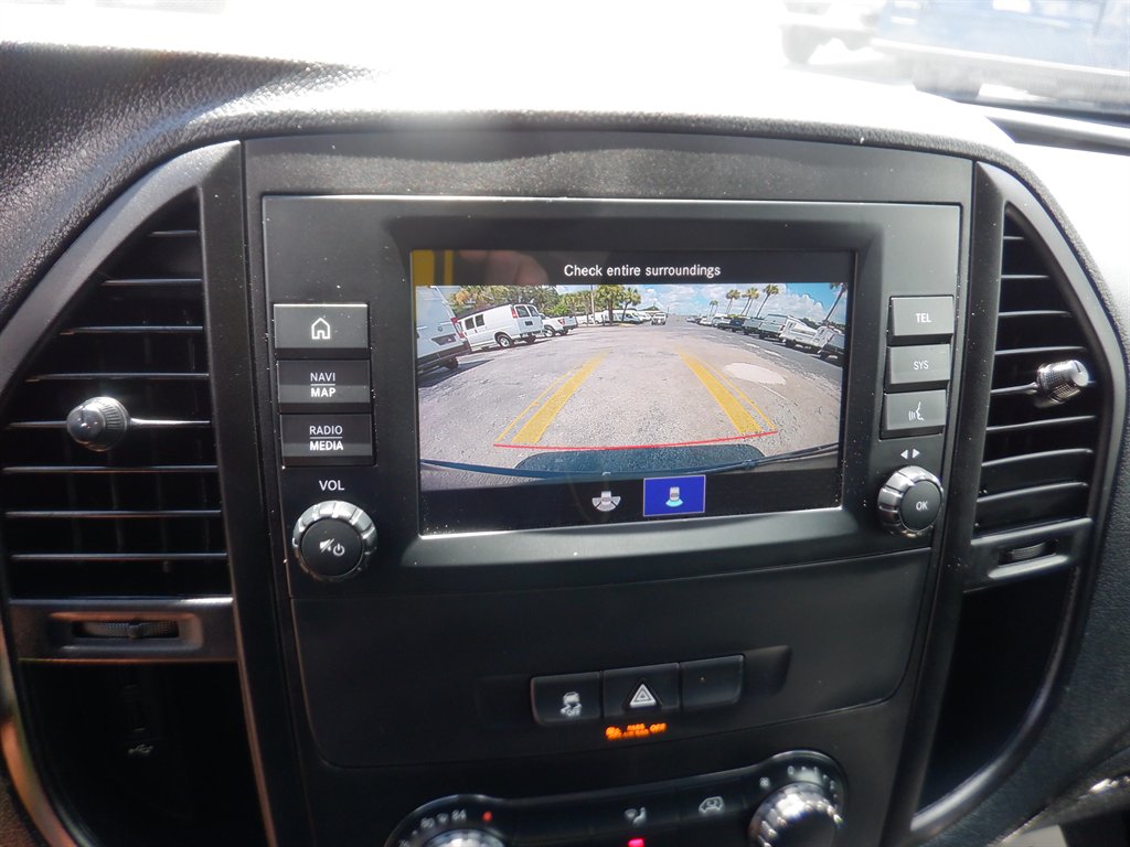 2022 Mercedes-Benz Metris - $31,995