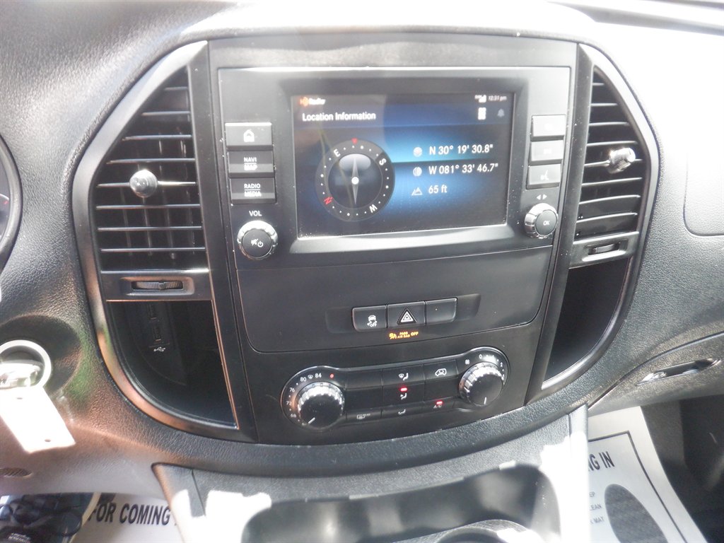 2022 Mercedes-Benz Metris - $31,995