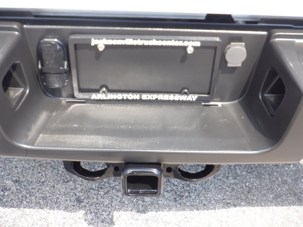 2024 Ford F-250 - $39,995