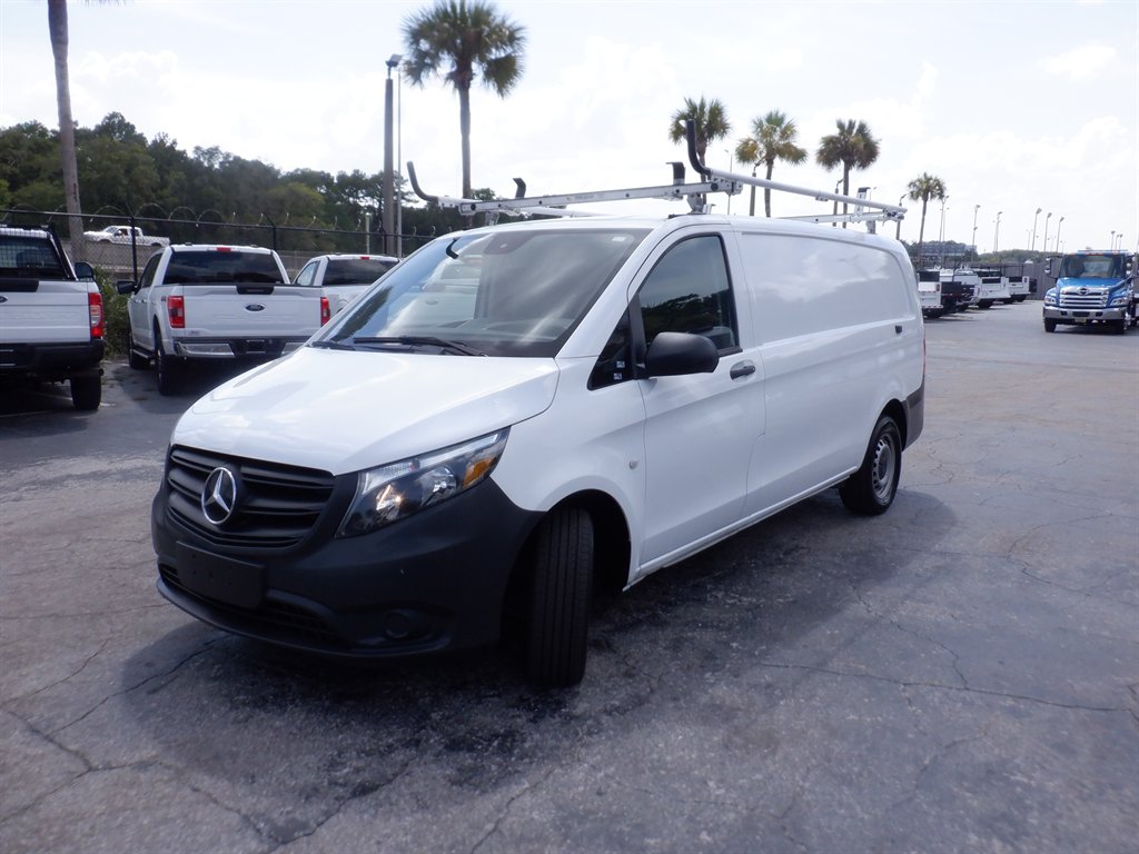 2023 Mercedes-Benz Metris - $33,995