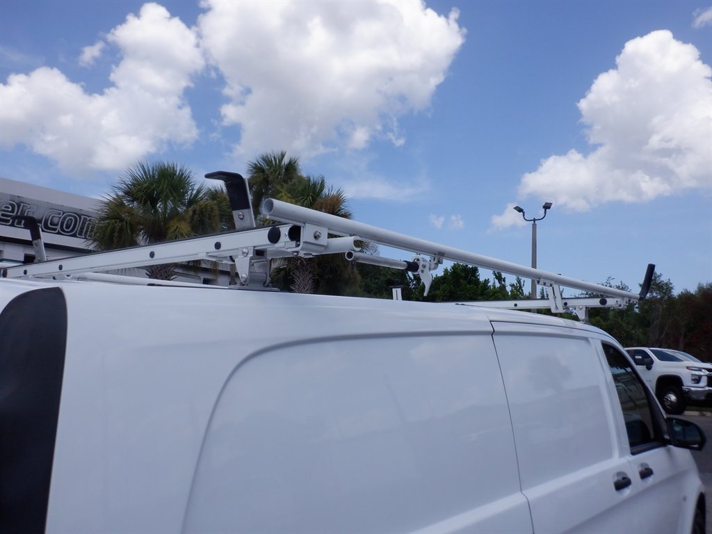 2023 Mercedes-Benz Metris - $33,995