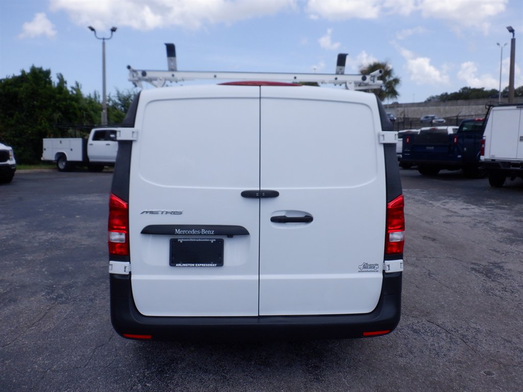 2023 Mercedes-Benz Metris - $33,995