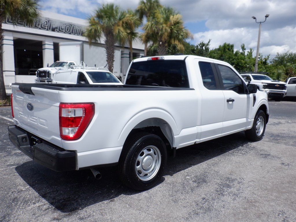 2022 Ford F-150 - $23,995