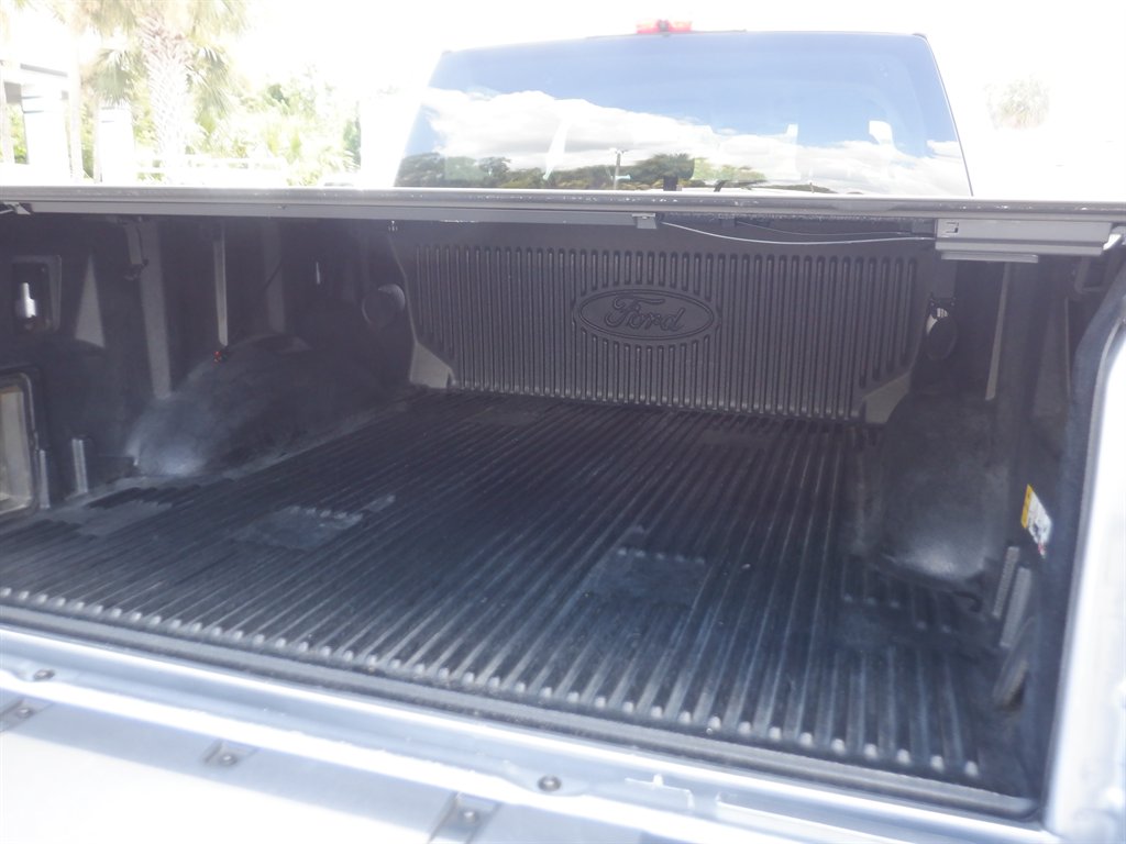 2023 Ford F-150 - $40,995