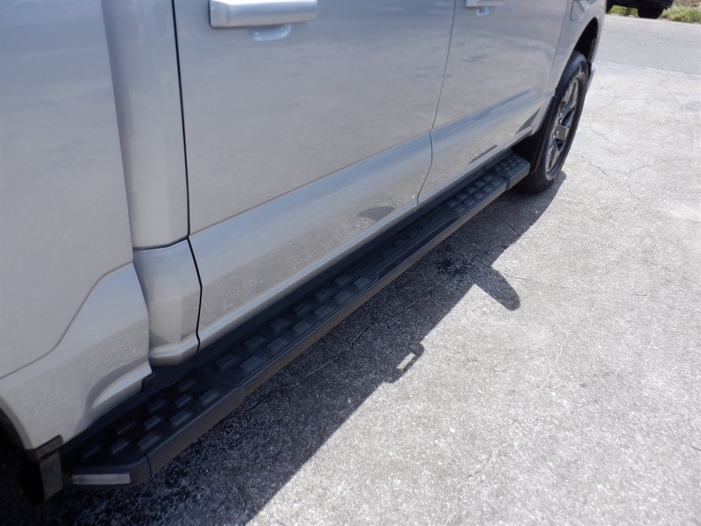 2023 Ford F-150 - $40,995