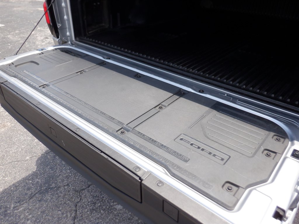 2023 Ford F-150 - $40,995