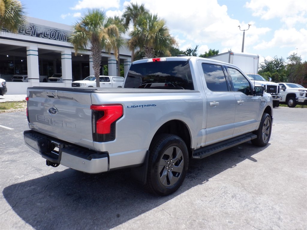 2023 Ford F-150 - $40,995
