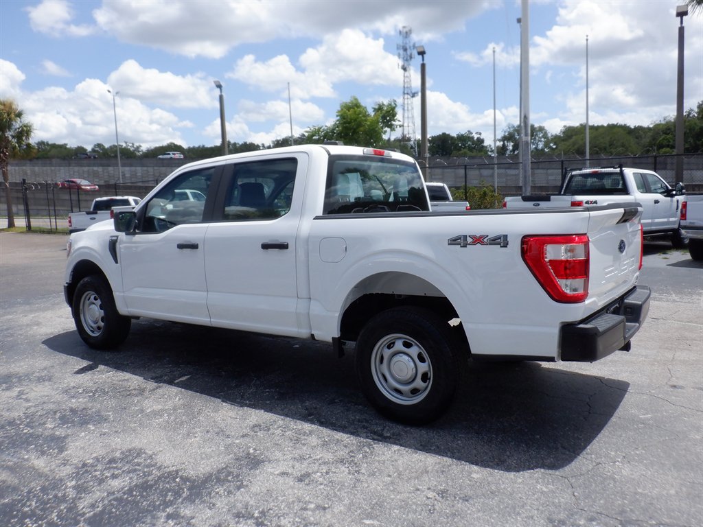 2022 Ford F-150 - $33,995