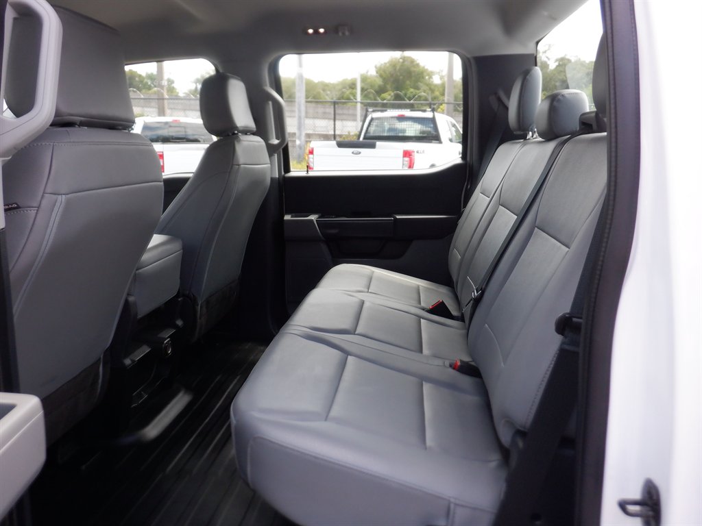 2022 Ford F-150 - $33,995