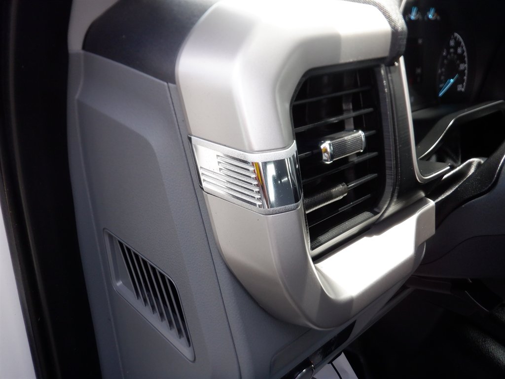 2022 Ford F-150 - $33,995