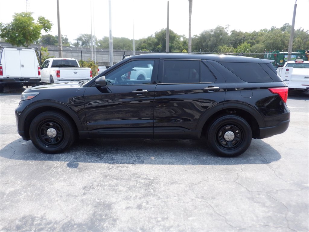 2022 Ford Explorer - $18,995