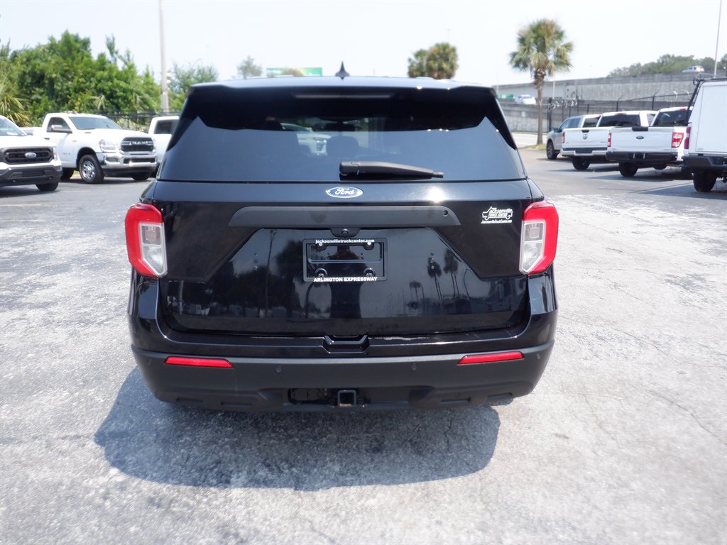 2022 Ford Explorer - $18,995