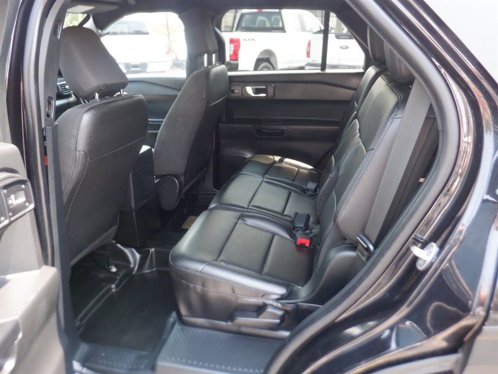 2022 Ford Explorer - $18,995