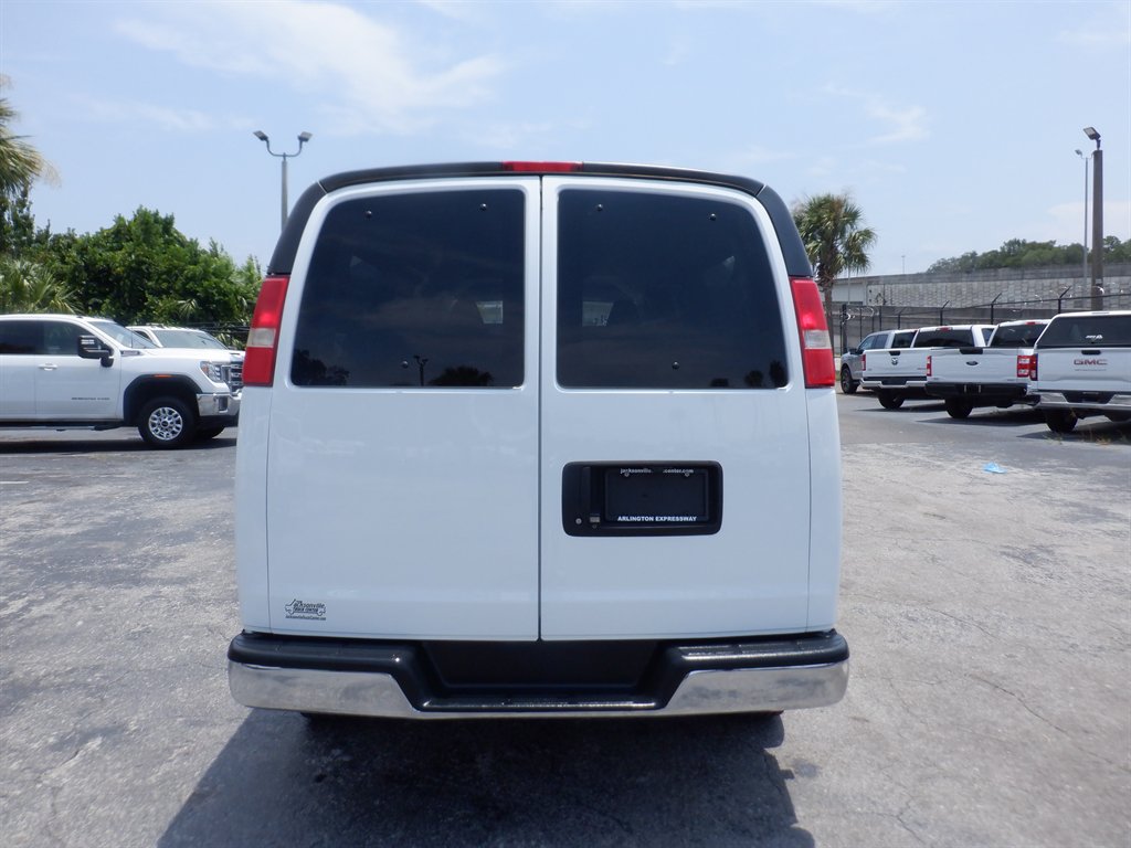 2020 Chevrolet Express - $22,995
