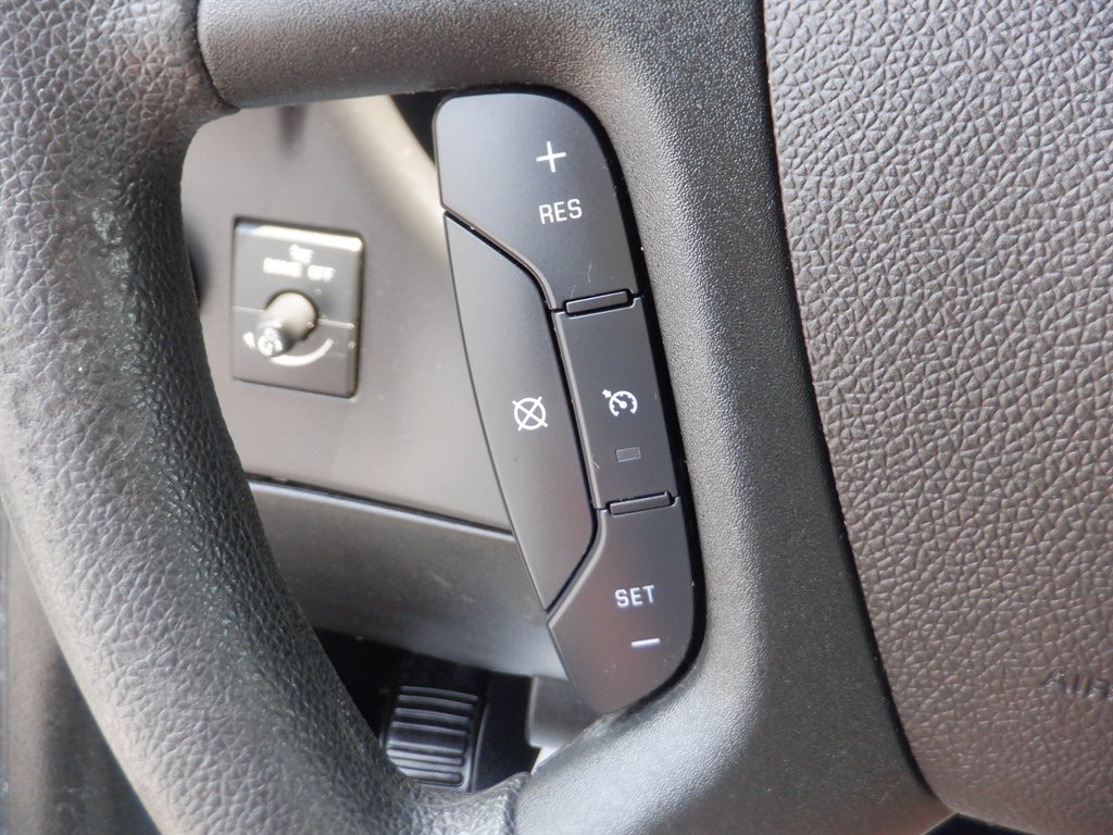 2020 Chevrolet Express - $22,995