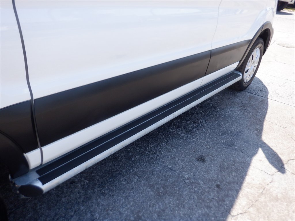2025 Ford T250 Vans - $34,995