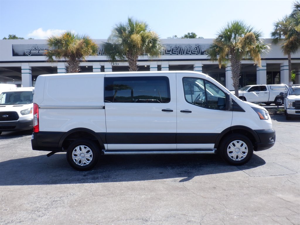 2025 Ford T250 Vans - $34,995