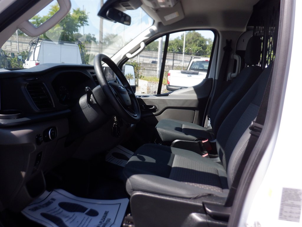 2025 Ford T250 Vans - $34,995