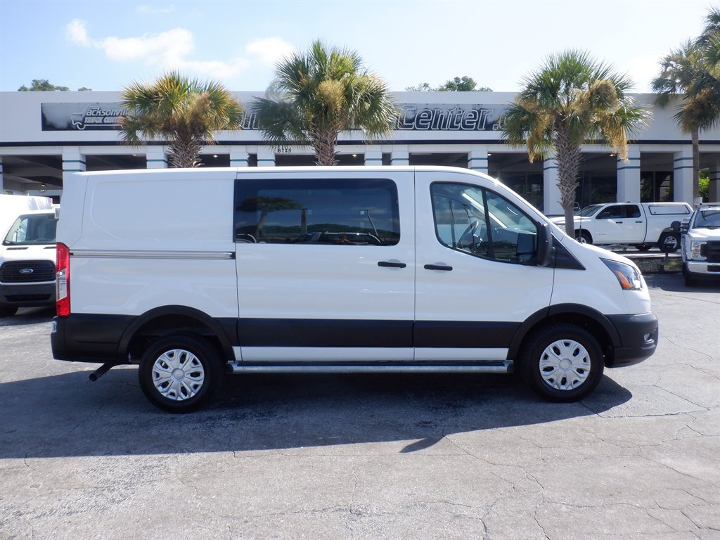 2025 Ford T250 Vans - $34,995