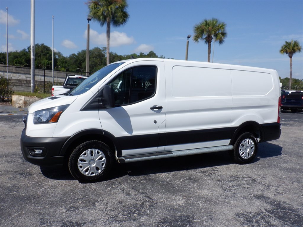 2025 Ford T250 Vans - $34,995