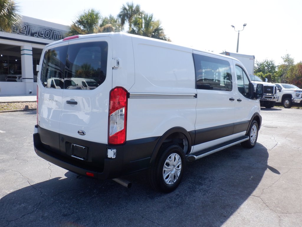 2025 Ford T250 Vans - $34,995