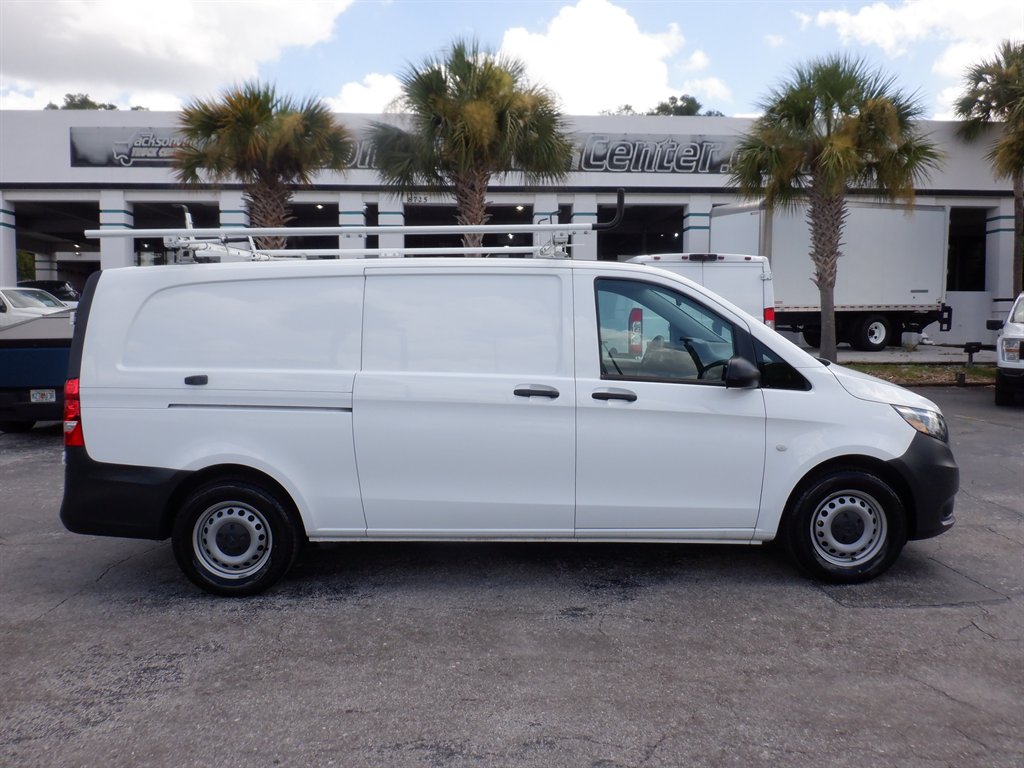 2023 Mercedes-Benz Metris - $32,995