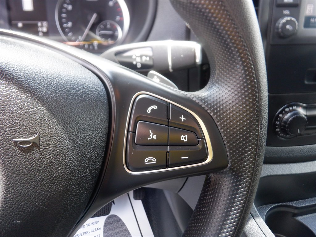 2023 Mercedes-Benz Metris - $32,995