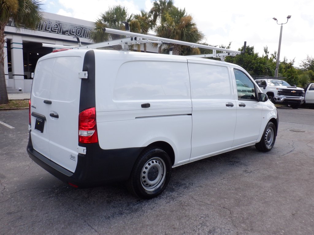 2023 Mercedes-Benz Metris - $32,995