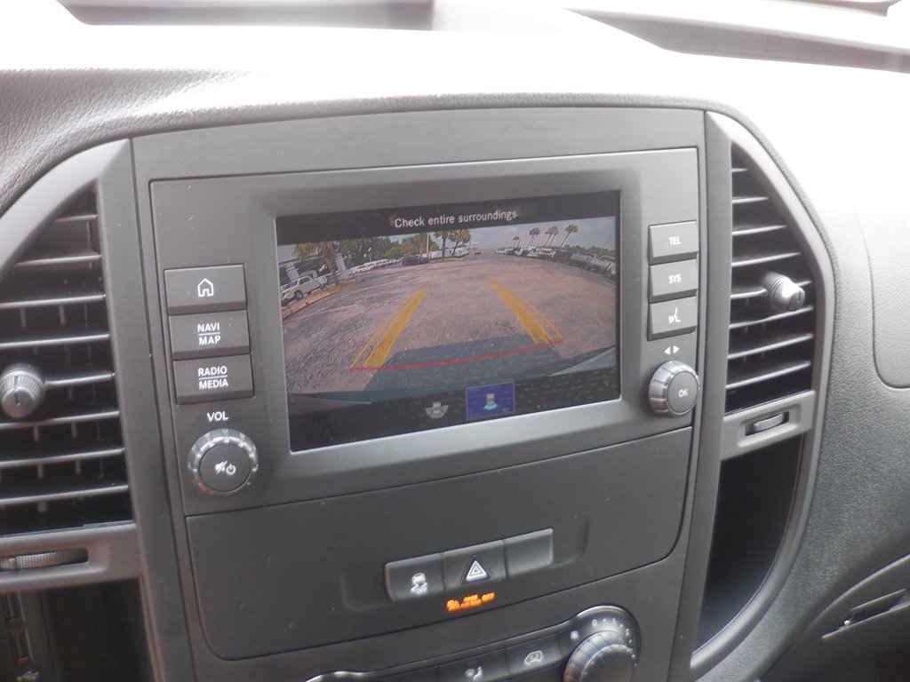 2023 Mercedes-Benz Metris - $26,995