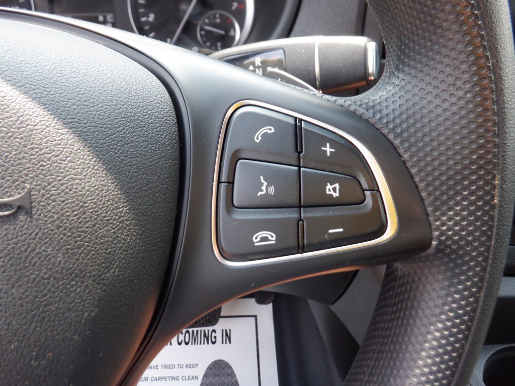 2023 Mercedes-Benz Metris - $26,995