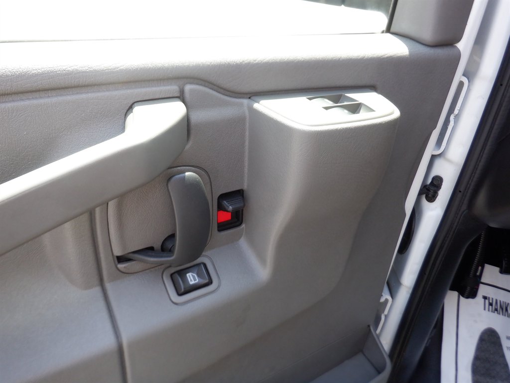2019 Chevrolet Express - $16,995