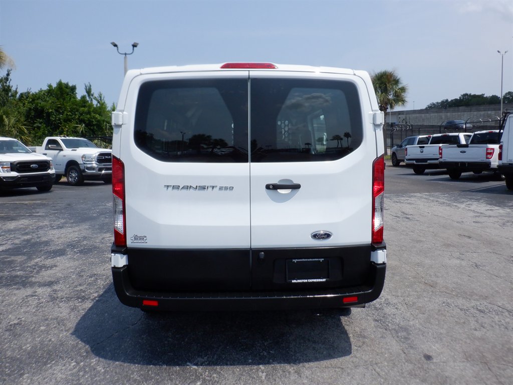 2025 Ford T250 Vans - $35,995