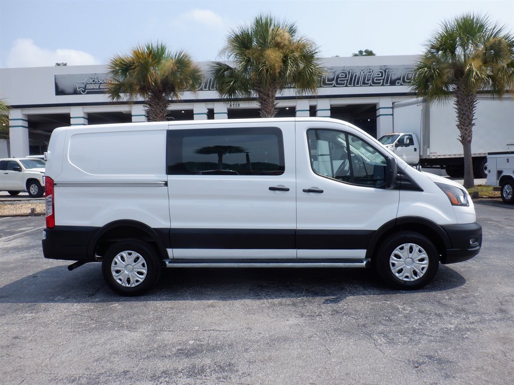 2025 Ford T250 Vans - $35,995