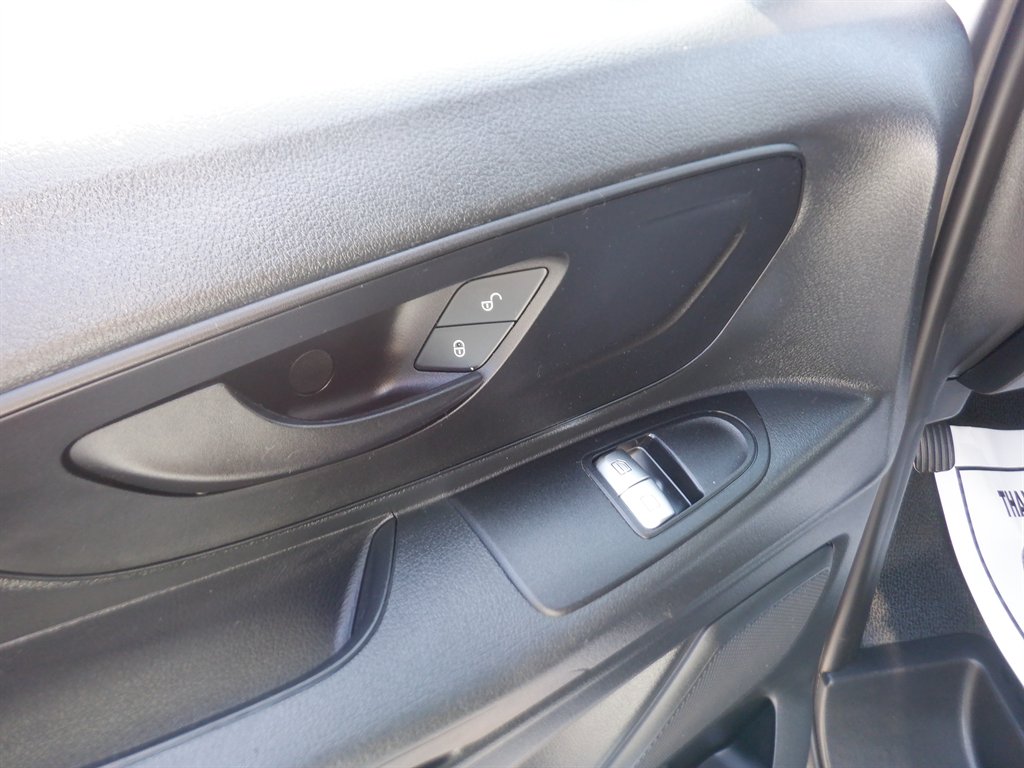 2023 Mercedes-Benz Metris - $25,995