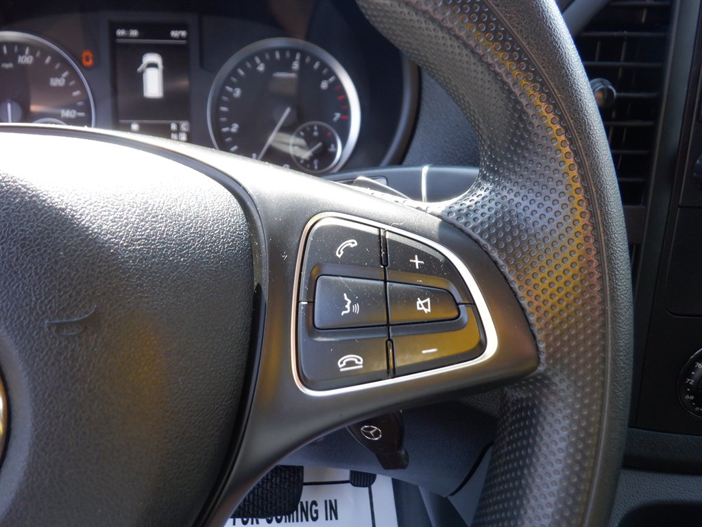 2023 Mercedes-Benz Metris - $25,995