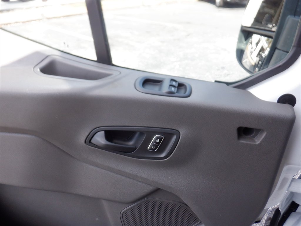 2023 Ford Transit - $36,995