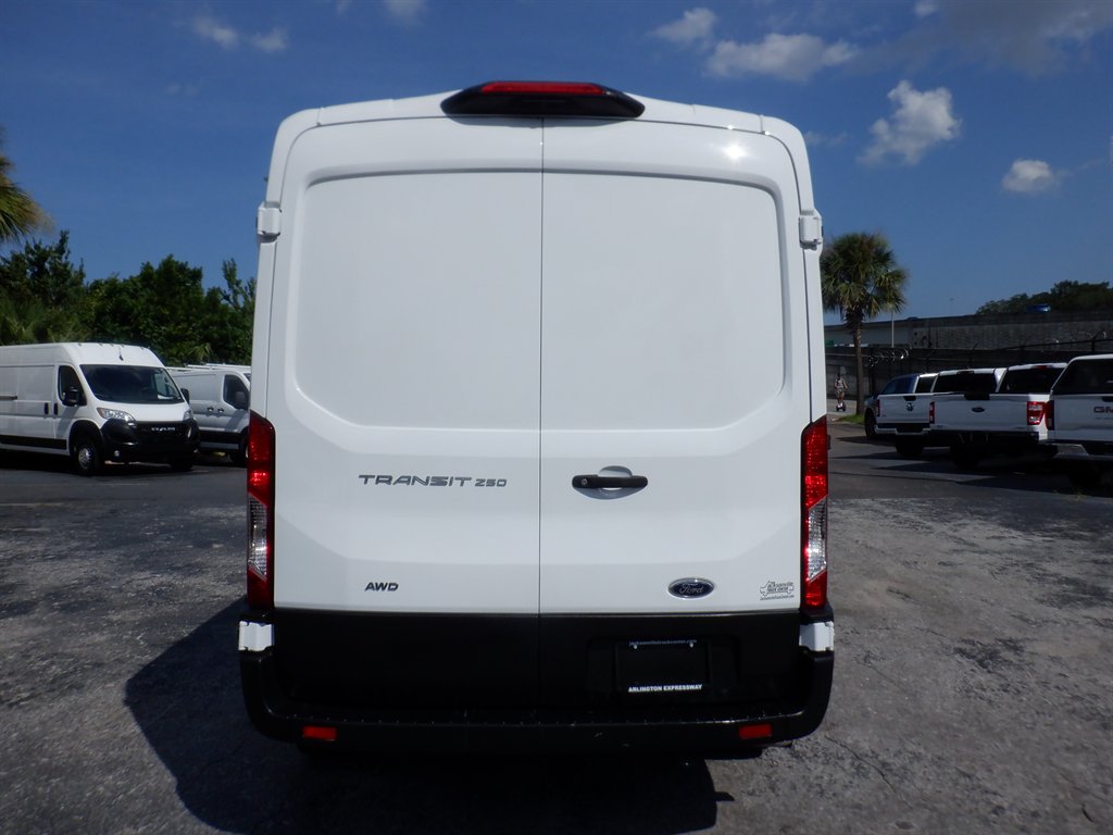 2023 Ford Transit - $36,995