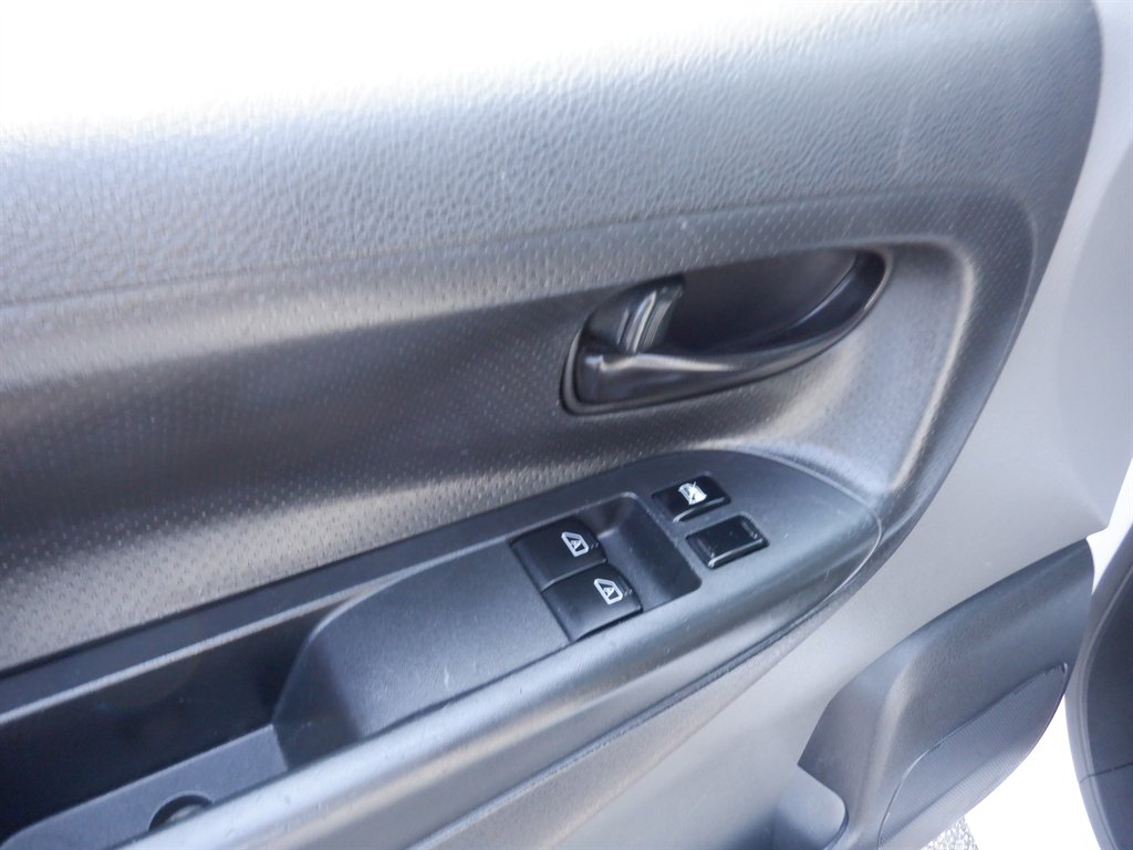 2020 Nissan NV200 - $16,995
