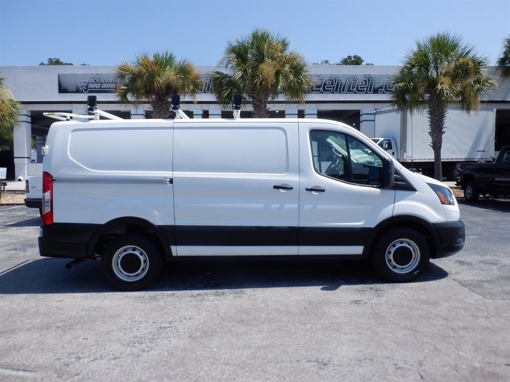 2024 Ford Transit - $31,995