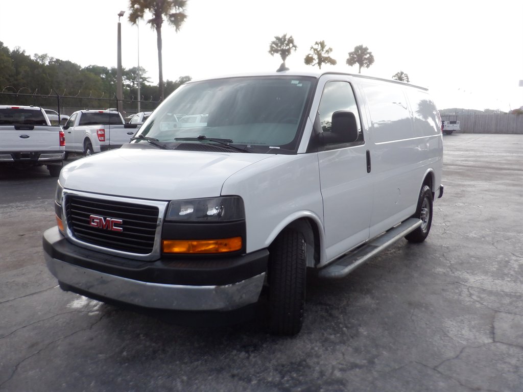 2020 GMC Savana - $17,995