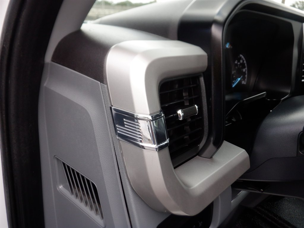 2024 Ford F-250 - $42,995