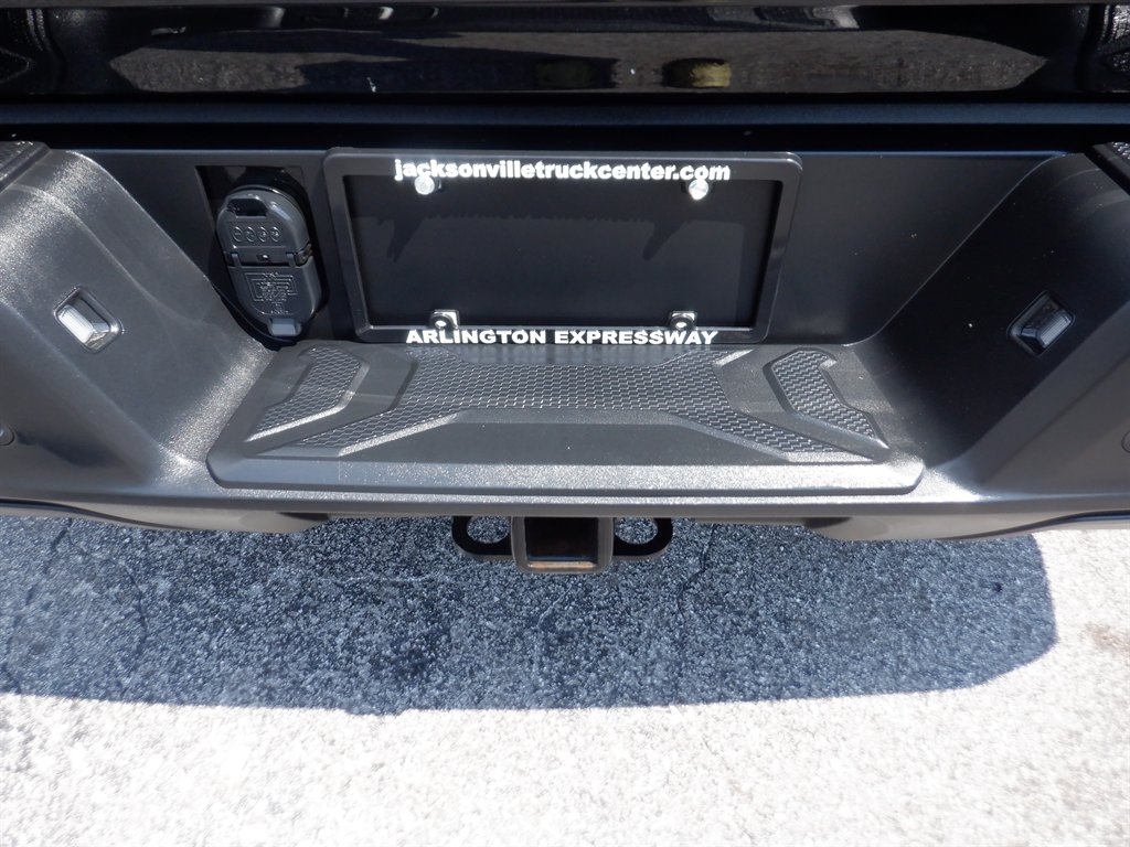 2024 Chevrolet Silverado - $44,995