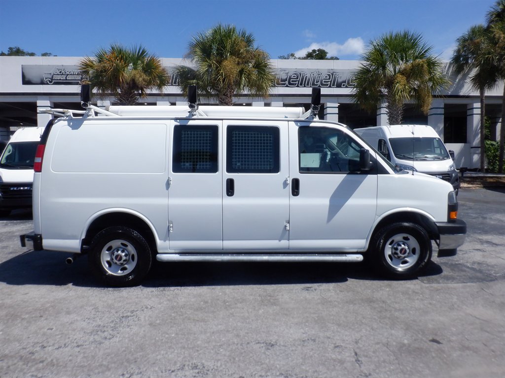 2020 GMC Savana