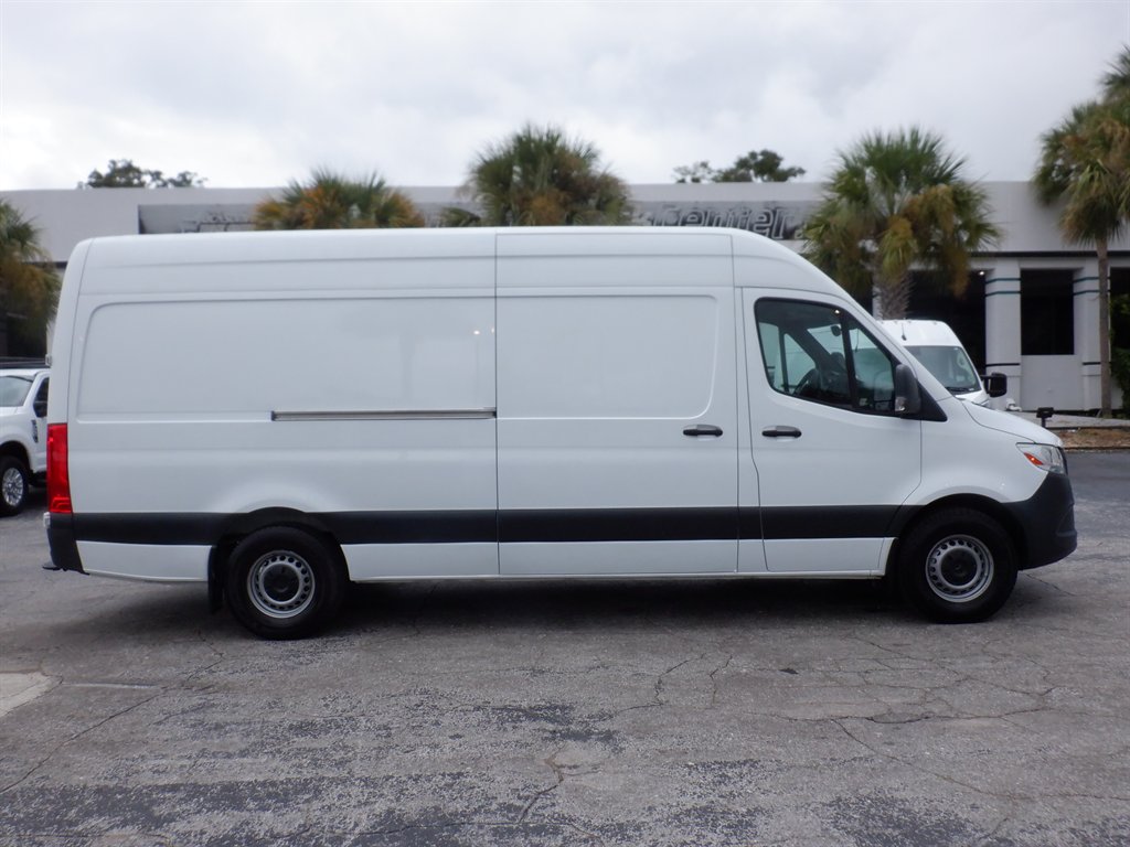 2022 Mercedes-Benz Sprinter
