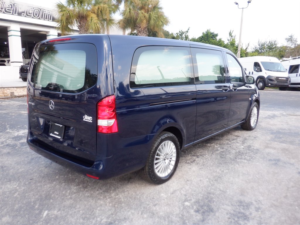 2022 Mercedes-Benz Metris - $21,995