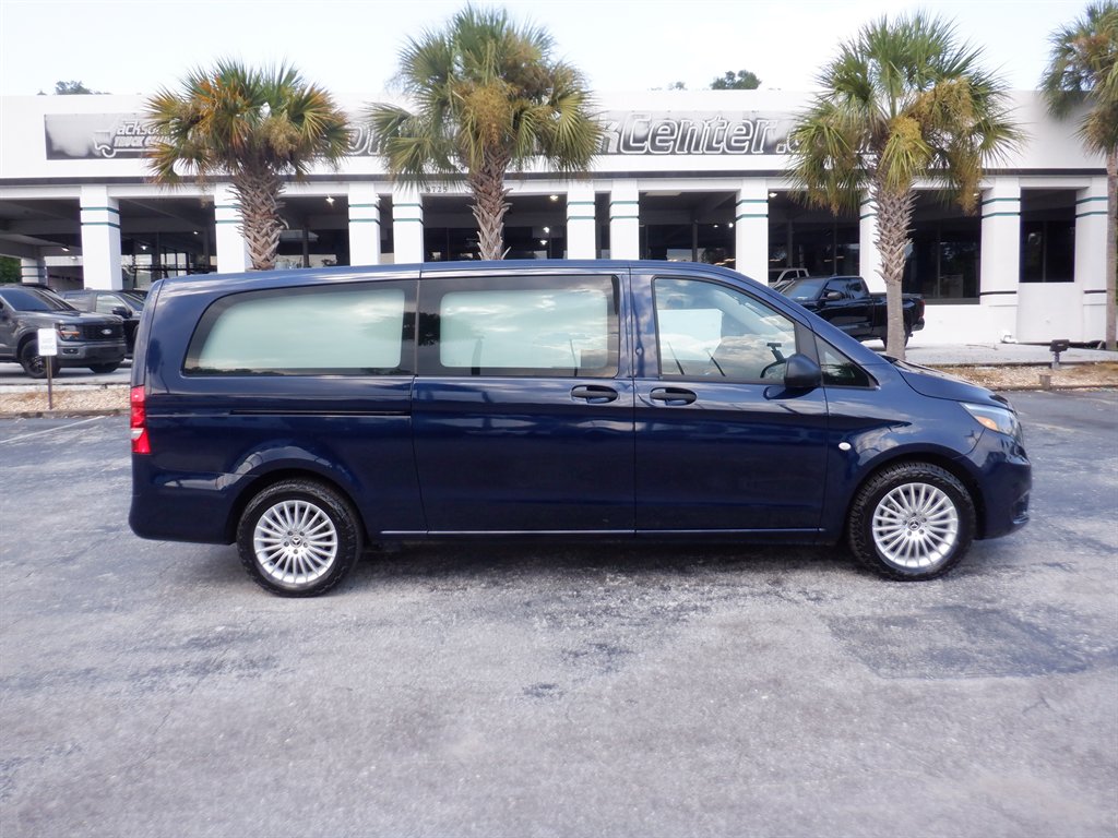 2022 Mercedes-Benz Metris - $21,995